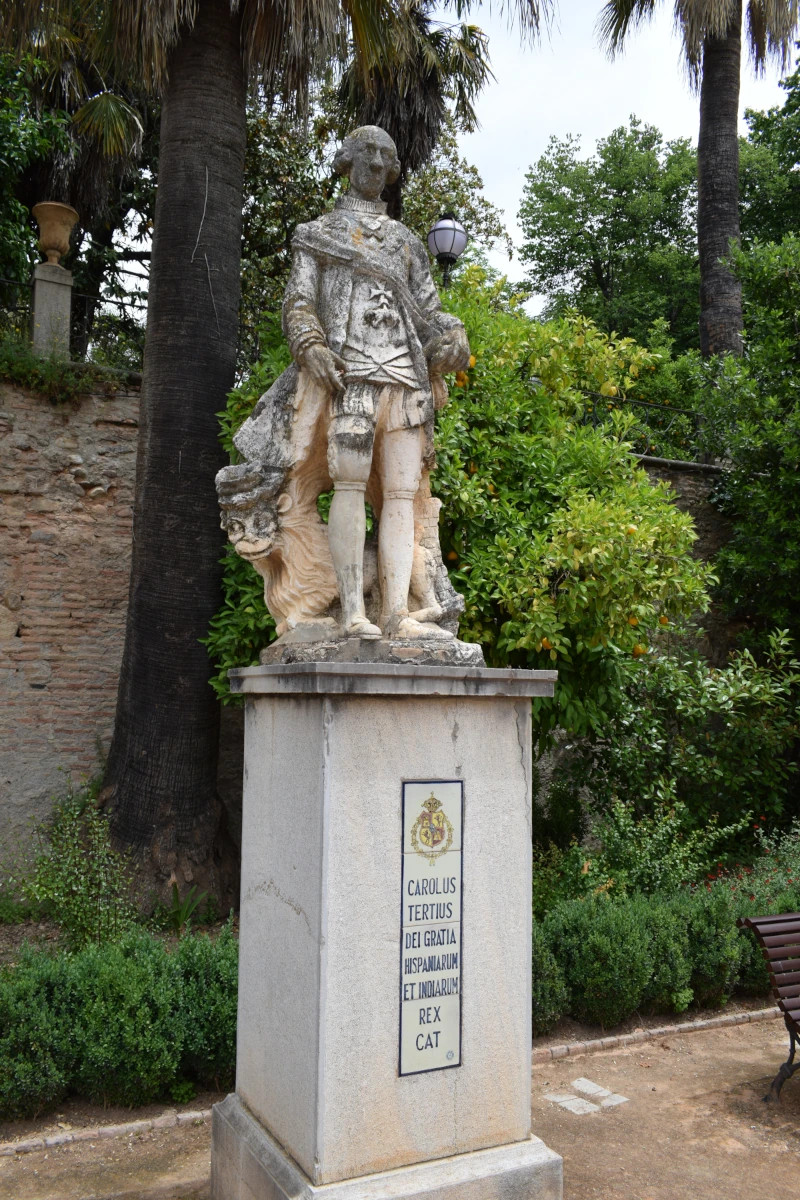 statue king of Spain Carlos III